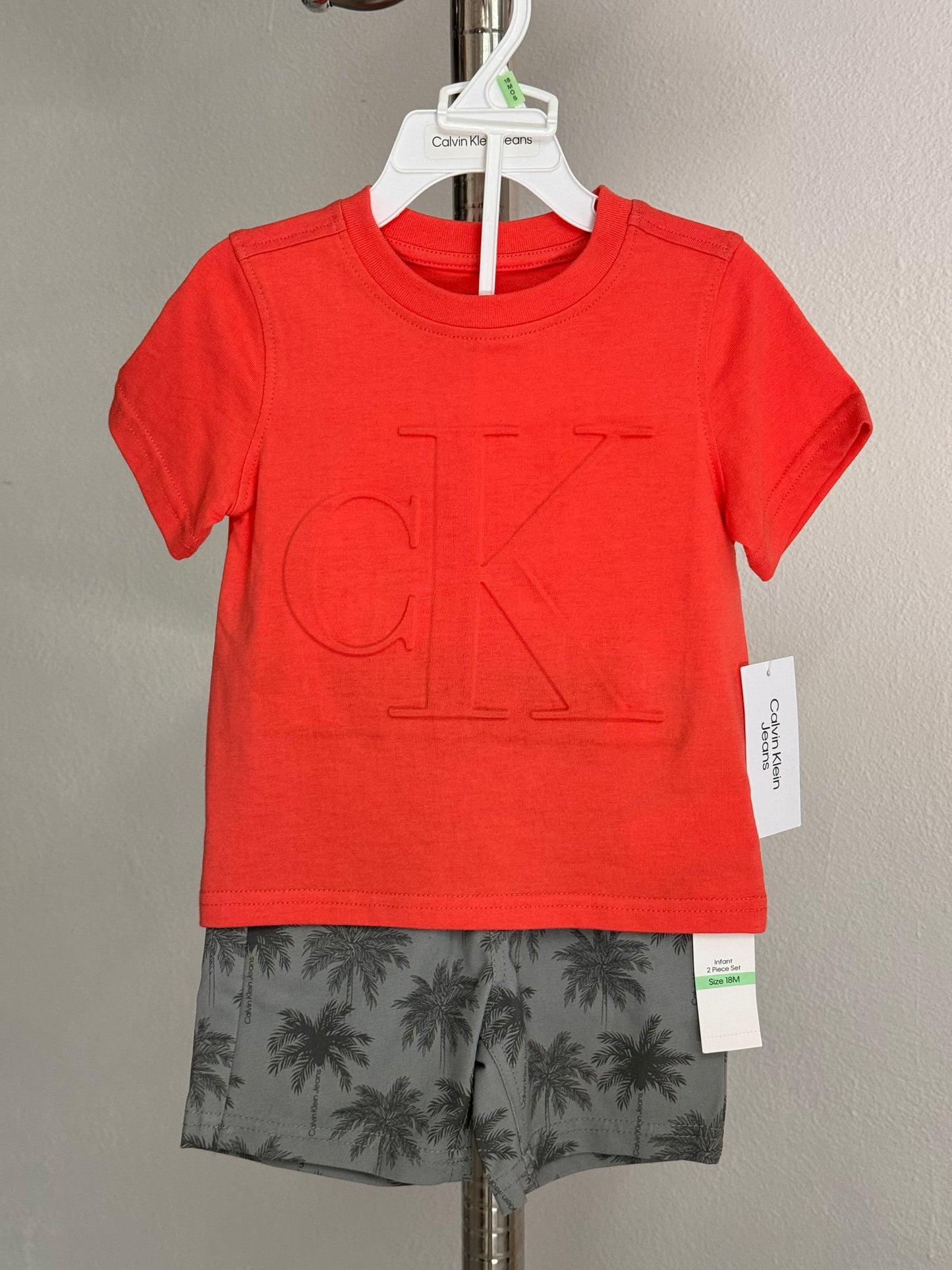 CALVIN KLEIN CONJUNTO NIÑO