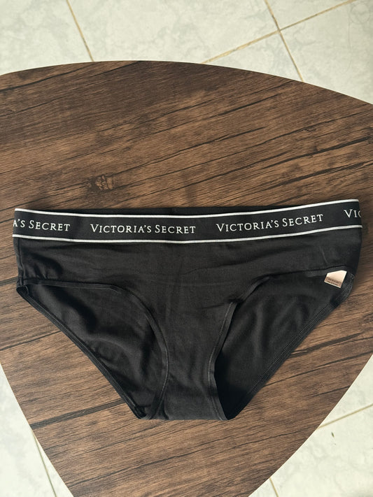 VICTORIA SECRET PANTIE M