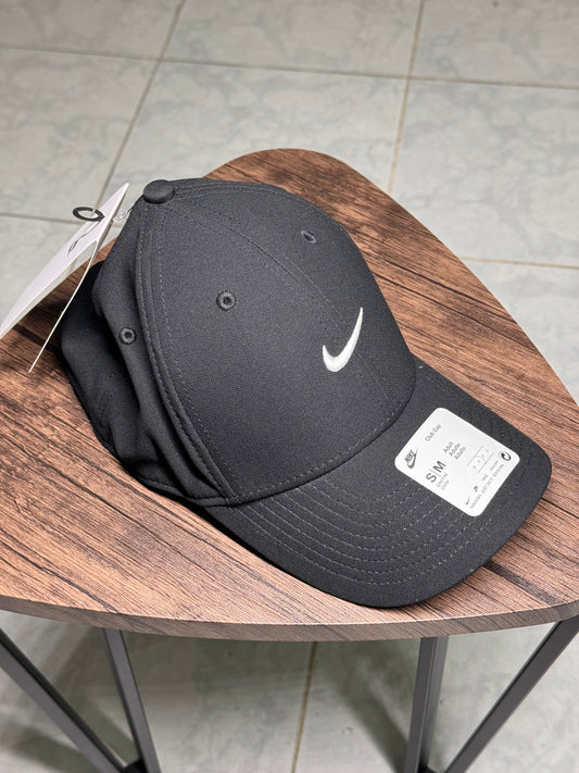 NIKE GORRA NEGRA